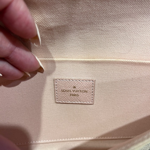 Louis Vuitton Félicie Pochette in Damier Azur Canvas - Picture 12 of 16